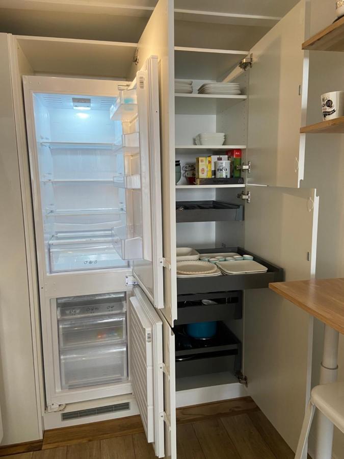Superbe Duplex De 70M2 Avec 2 Chambres En Hyper Centre Au Calme Sur Cour Classe 3 Etoiles Avec Parking En Option La Rochelle  Zewnętrze zdjęcie